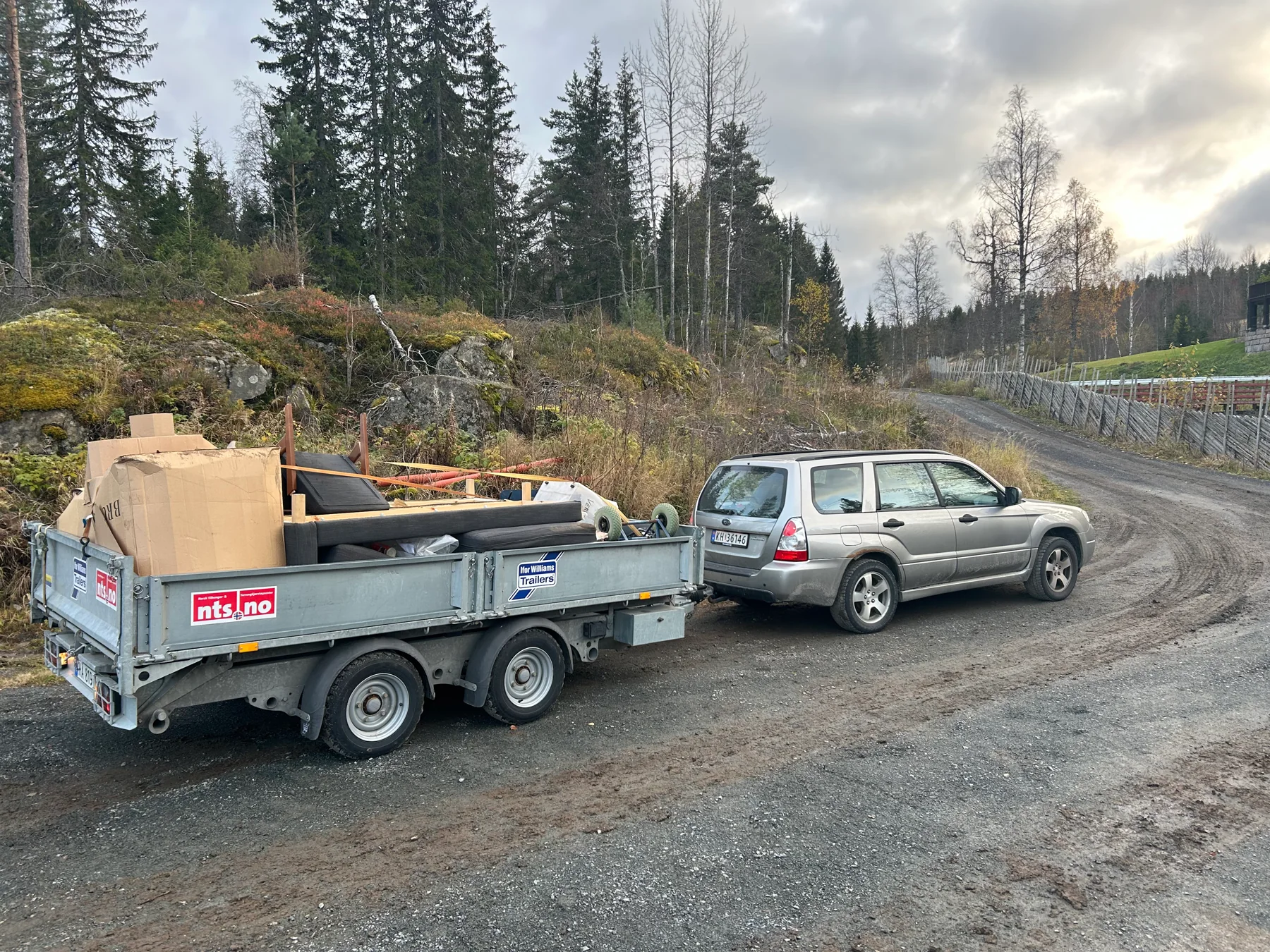 Furniture and waste being removed from Mustadkroken